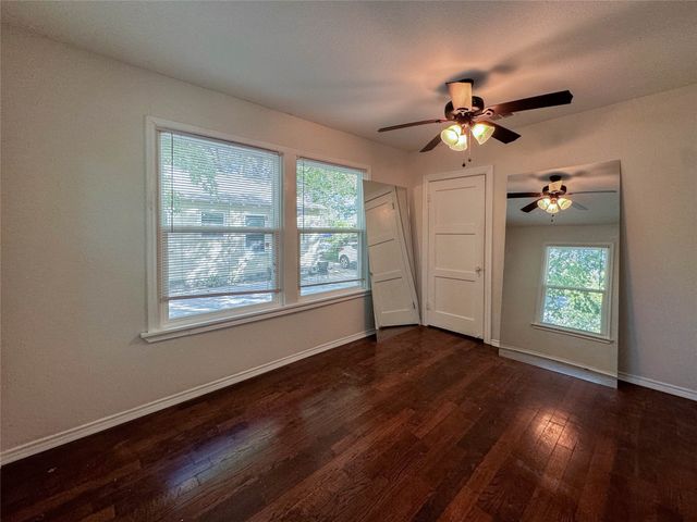 229 W Sycamore Street, Denton, TX 76201