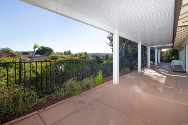 12615 Senda Acantilada, San Diego, CA 92128