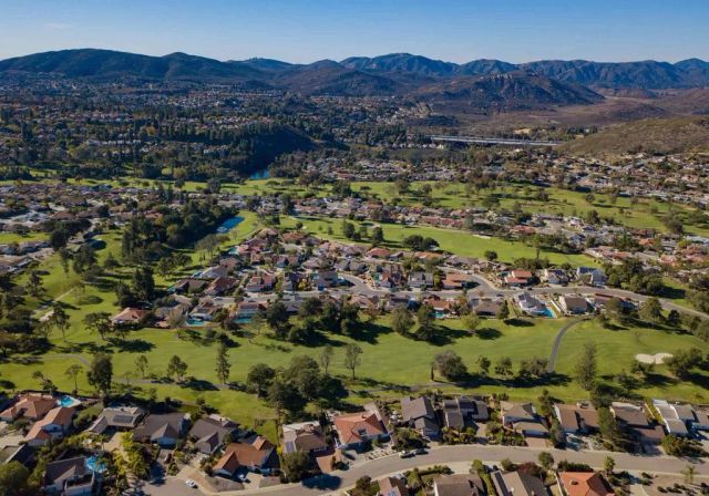 12615 Senda Acantilada, San Diego, CA 92128