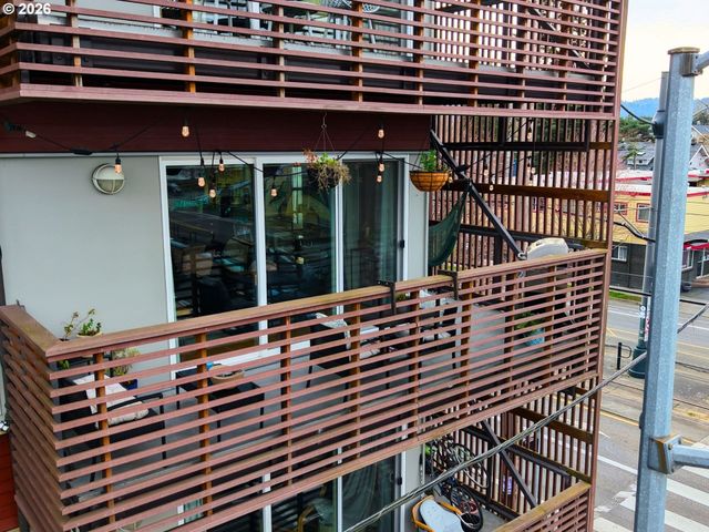 3970 N INTERSTATE Ave 301, Portland, OR 97227