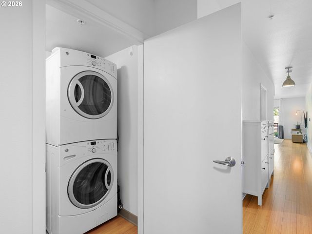 3970 N INTERSTATE Ave 301, Portland, OR 97227