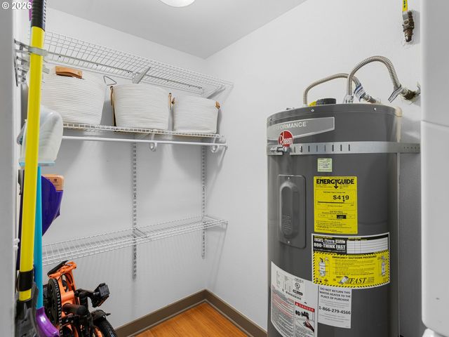 3970 N INTERSTATE Ave 301, Portland, OR 97227