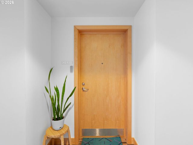 3970 N INTERSTATE Ave 301, Portland, OR 97227