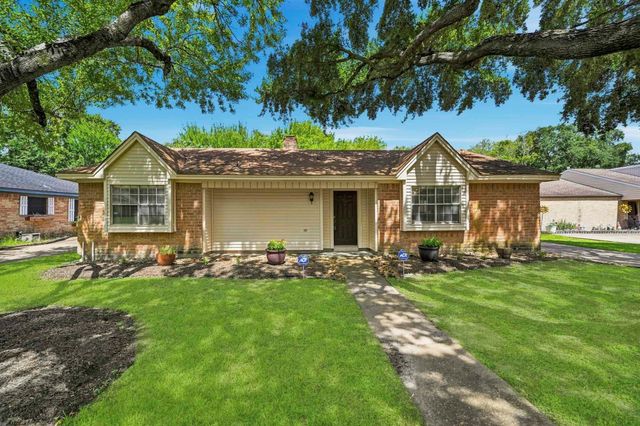 11707 Moltere Drive, Houston, TX 77065