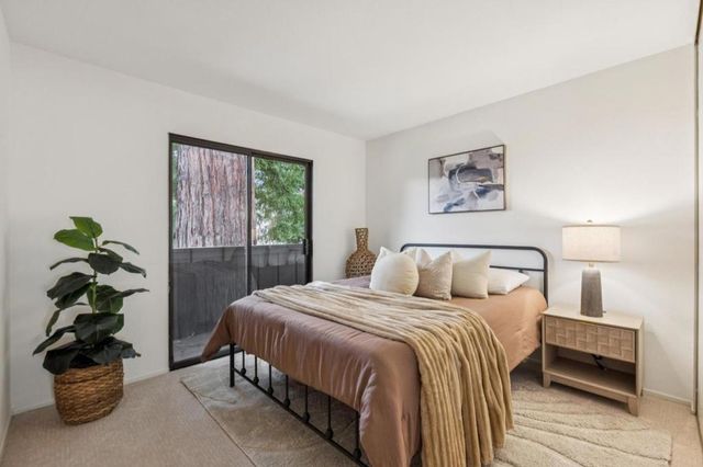 1001 E Evelyn Terrace 158, Sunnyvale, CA 94086