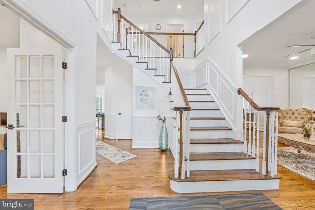10491 MANNS HARBOR CT, Gainesville, VA 20155