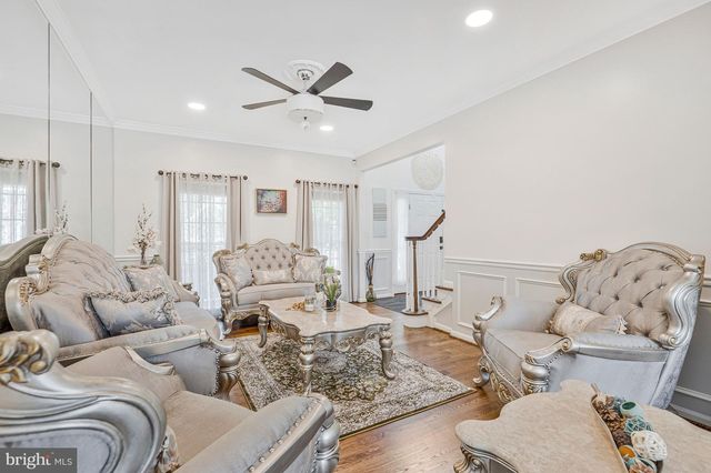 10491 MANNS HARBOR CT, Gainesville, VA 20155
