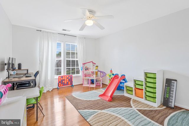 10491 MANNS HARBOR CT, Gainesville, VA 20155
