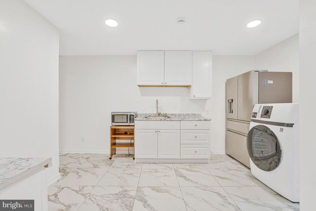 10491 MANNS HARBOR CT, Gainesville, VA 20155