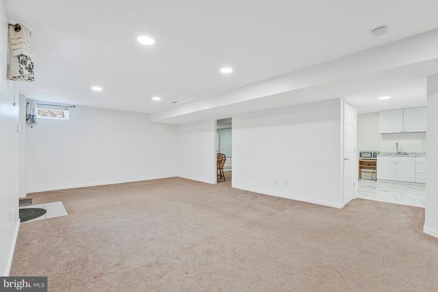 10491 MANNS HARBOR CT, Gainesville, VA 20155