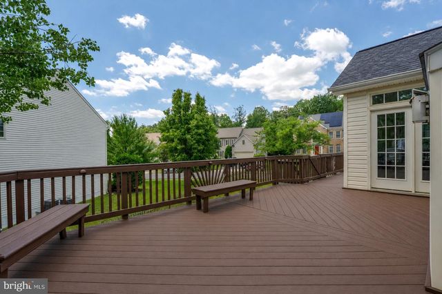 10491 MANNS HARBOR CT, Gainesville, VA 20155