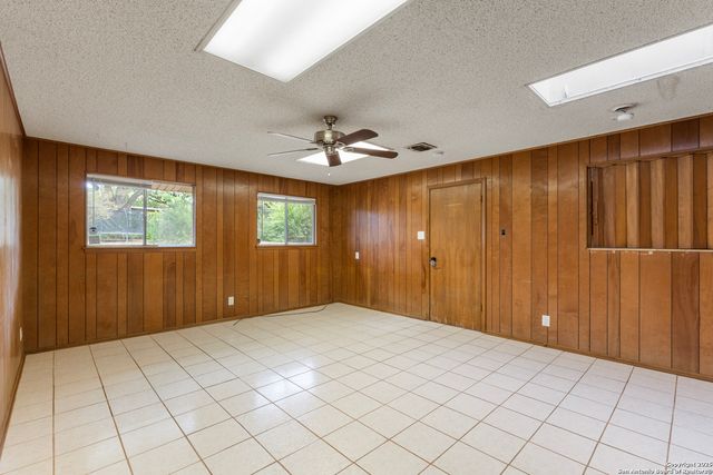 9614 Tioga, San Antonio, TX 78230