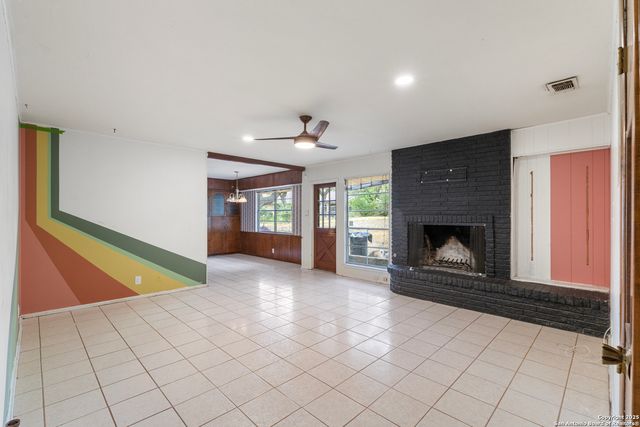 9614 Tioga, San Antonio, TX 78230