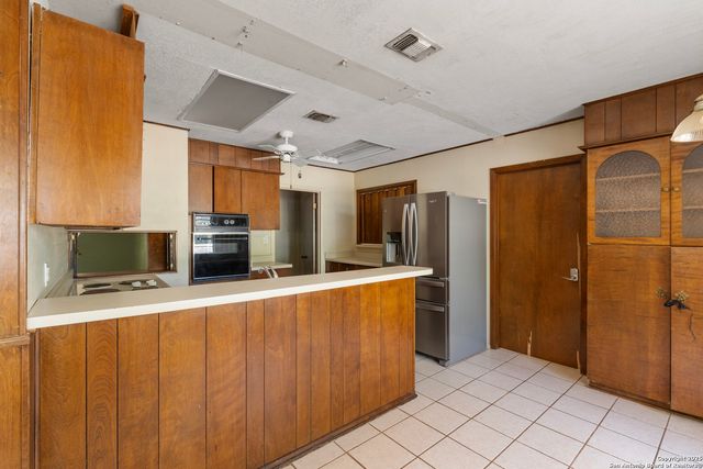 9614 Tioga, San Antonio, TX 78230