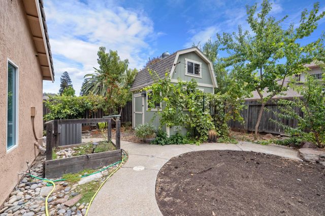 1130 Glenmohr Ct, Stockton, CA 95206