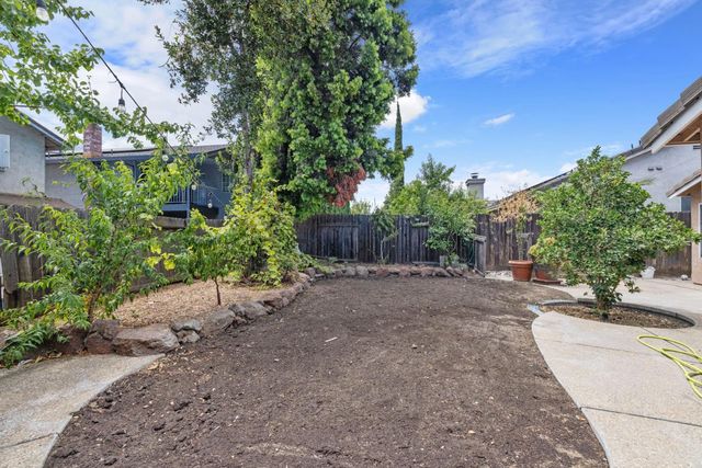 1130 Glenmohr Ct, Stockton, CA 95206