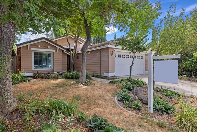 1130 Glenmohr Ct, Stockton, CA 95206