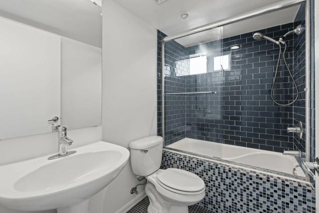 1704 National Ave, San Diego, CA 92113