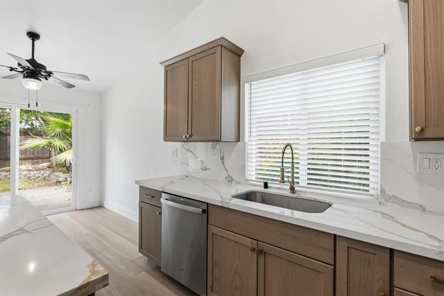 7737 Antelope Hills Dr, Antelope, CA 95843