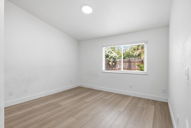 7737 Antelope Hills Dr, Antelope, CA 95843