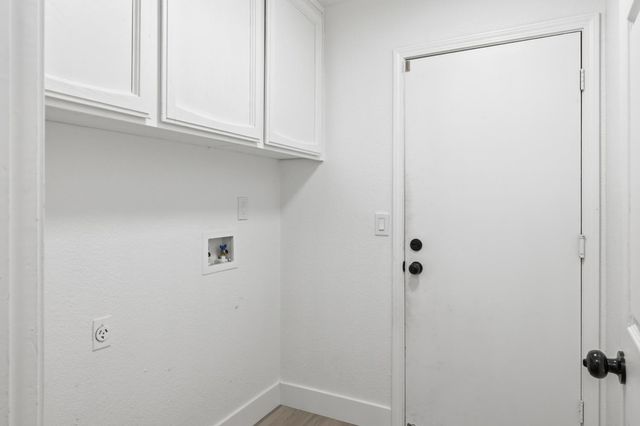 7737 Antelope Hills Dr, Antelope, CA 95843