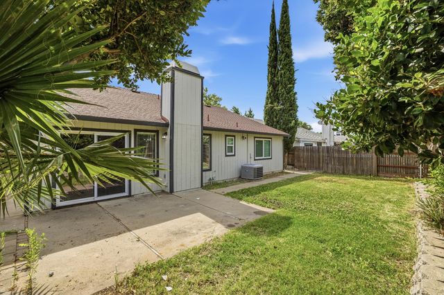 7737 Antelope Hills Dr, Antelope, CA 95843