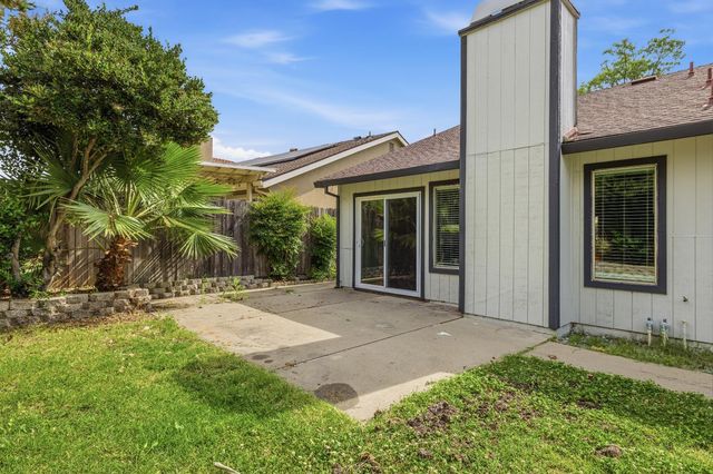 7737 Antelope Hills Dr, Antelope, CA 95843