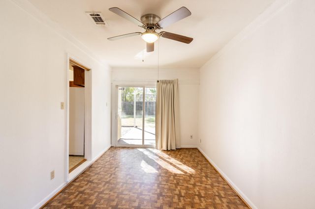 6131 Darnell Street, Houston, TX 77074