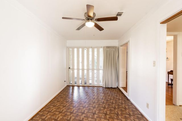 6131 Darnell Street, Houston, TX 77074