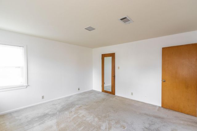 6131 Darnell Street, Houston, TX 77074