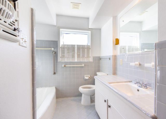 6131 Darnell Street, Houston, TX 77074