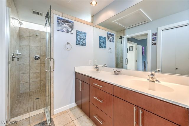 223 Tower Street, Las Vegas, NV 89101