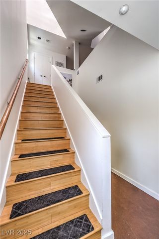 223 Tower Street, Las Vegas, NV 89101