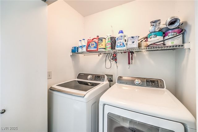 223 Tower Street, Las Vegas, NV 89101