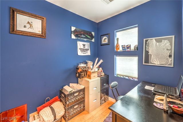 223 Tower Street, Las Vegas, NV 89101