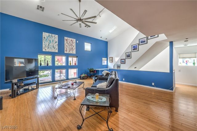 223 Tower Street, Las Vegas, NV 89101