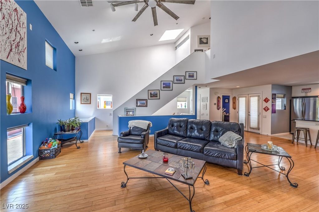 223 Tower Street, Las Vegas, NV 89101