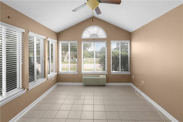 23402 W 71st Terrace, Shawnee, KS 66217