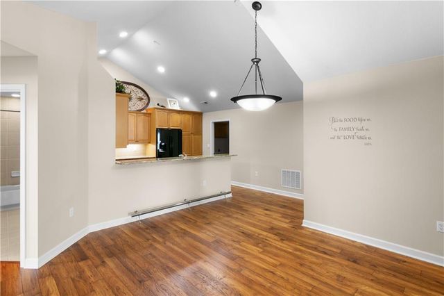 23402 W 71st Terrace, Shawnee, KS 66217