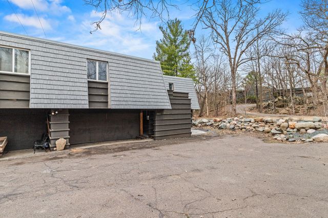 1007 N Hamilton Street, Saint Croix Falls, WI 54024