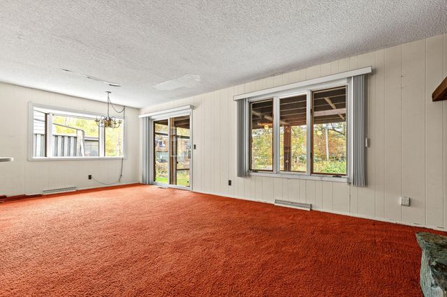 1007 N Hamilton Street, Saint Croix Falls, WI 54024