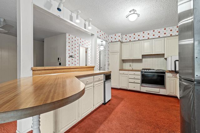 1007 N Hamilton Street, Saint Croix Falls, WI 54024
