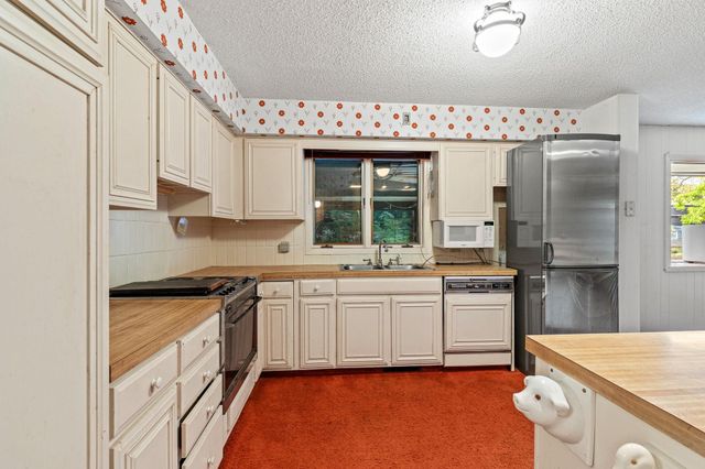 1007 N Hamilton Street, Saint Croix Falls, WI 54024