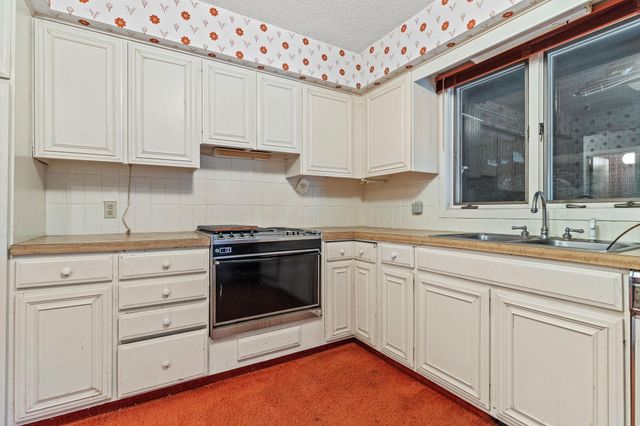 1007 N Hamilton Street, Saint Croix Falls, WI 54024