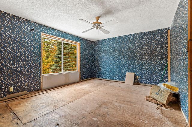 1007 N Hamilton Street, Saint Croix Falls, WI 54024