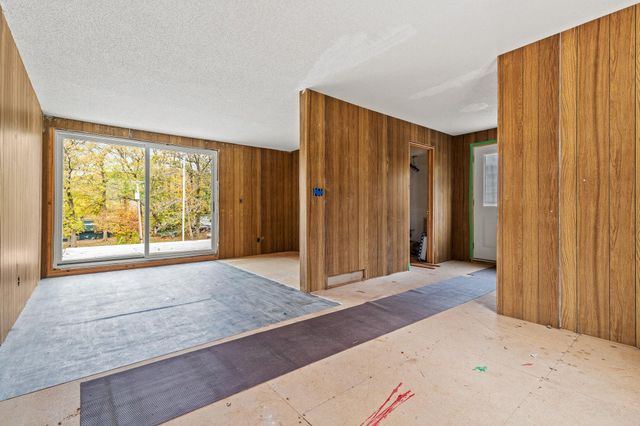 1007 N Hamilton Street, Saint Croix Falls, WI 54024
