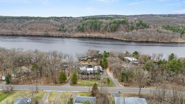 1007 N Hamilton Street, Saint Croix Falls, WI 54024