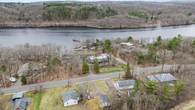 1007 N Hamilton Street, Saint Croix Falls, WI 54024
