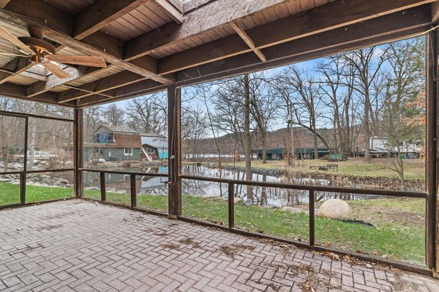 1007 N Hamilton Street, Saint Croix Falls, WI 54024