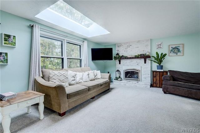 6 High Point Drive, Parma, NY 14559